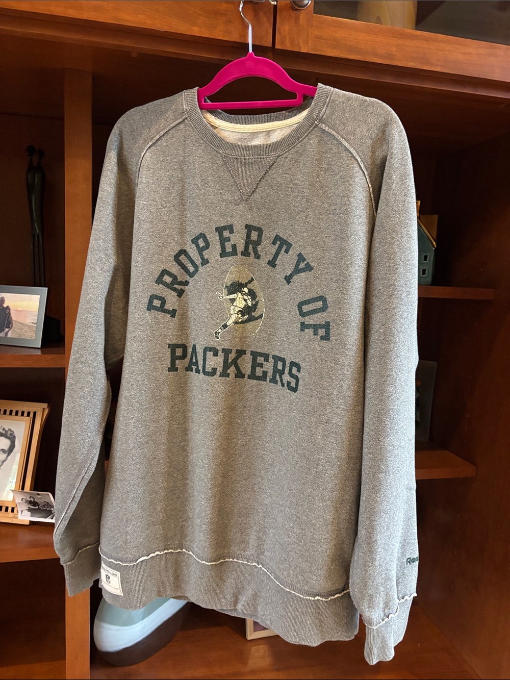 Reebok NFL Vintage Collection Green Bay Packers Distressed Gray Sweatshirt XL